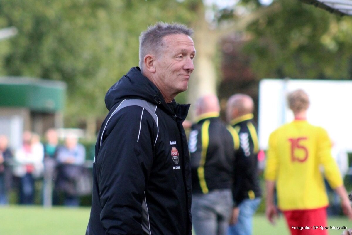 Vertrek trainer Kees Koeman